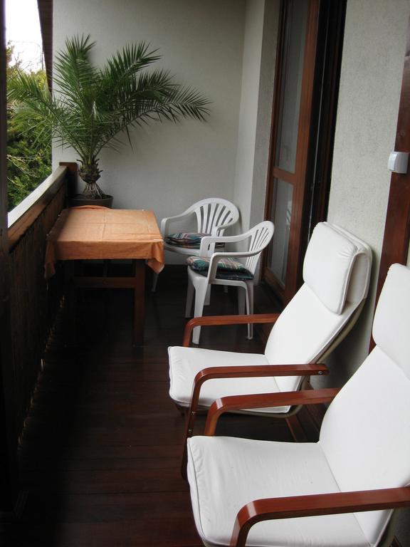 Pokoje Goscinne Pod Palmami Busko-Zdrój Extérieur photo