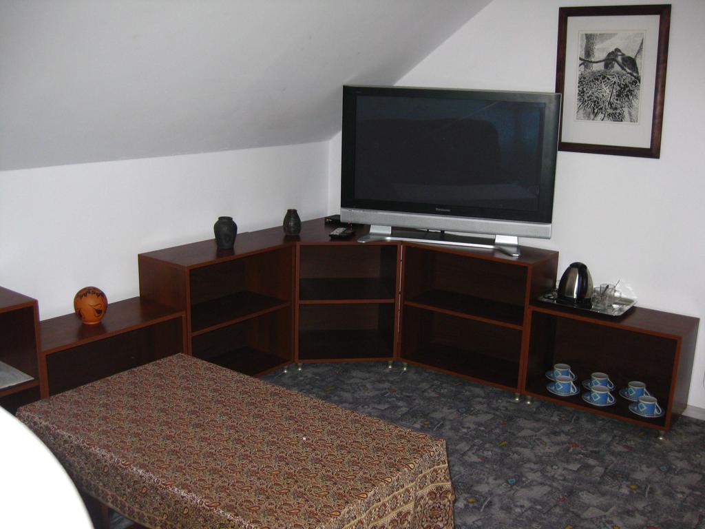 Pokoje Goscinne Pod Palmami Busko-Zdrój Extérieur photo